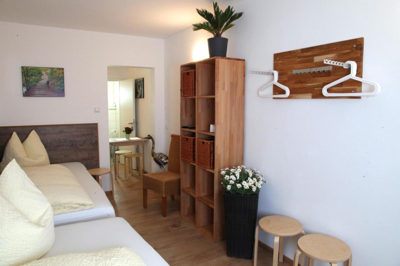Easy Stay Apartment 2 Oberboihingen Esterno foto